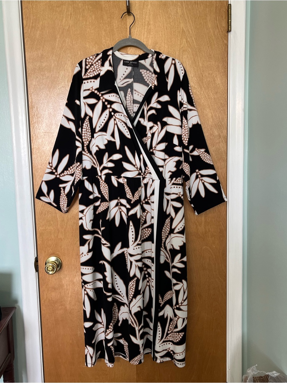 Lane Bryant Size 22/24 Black, Brown & White Foliage Faux-Wrap Dress | Plus-Size